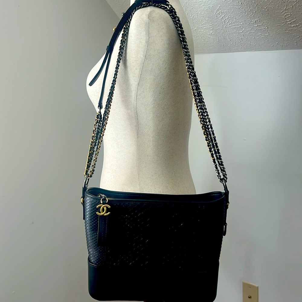 COCO CHANEL PYTHON Shoulder bag